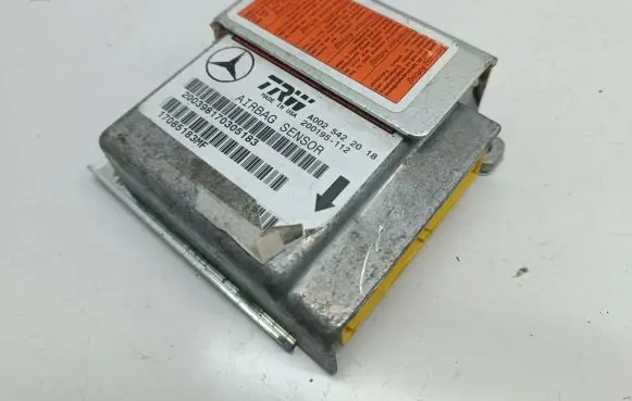 Mercedes-Benz ML W163 Airbag control unit/module A0025422018