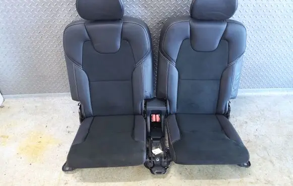 Rear seat
