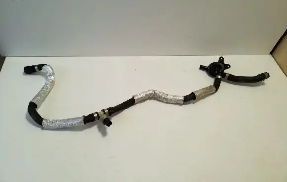 Volvo XC60 Engine coolant pipe/hose 32222172