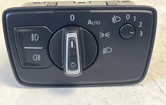 Volkswagen PASSAT B8 Light switch 3G0941633