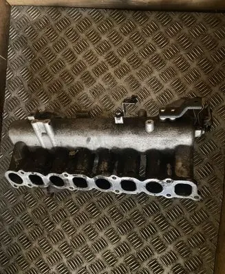 KIA Sorento Intake manifold