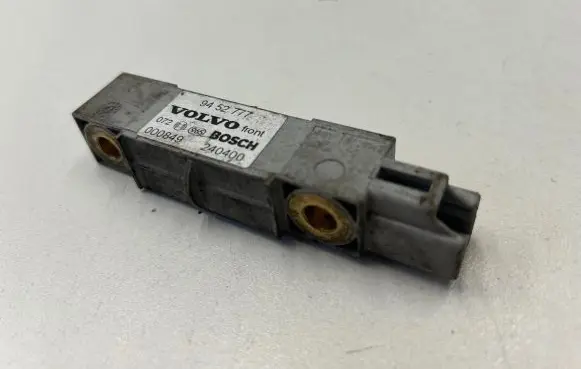 Volvo S70 V70 V70 XC Airbag deployment crash/impact sensor 9452777 000849 240400