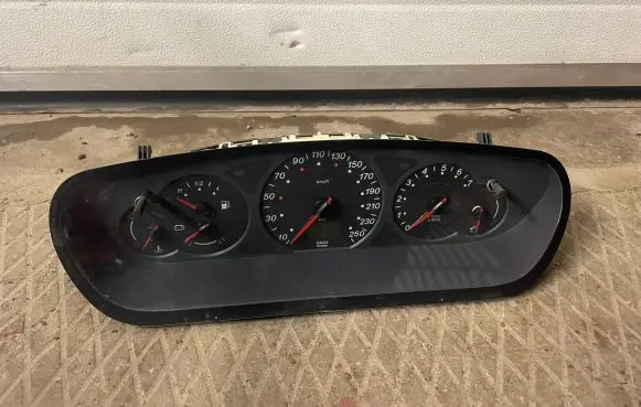 Citroen C5 Speedometer (instrument cluster) 9635289280 F26NKX51