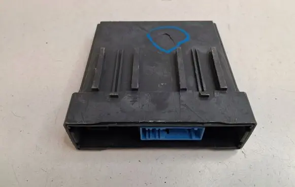 Peugeot Partner III Combustion control unit/module 9850435680