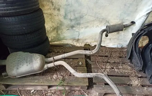 Muffler/silencer