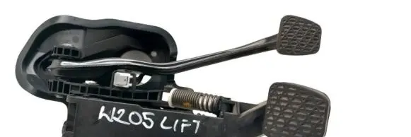Mercedes-Benz C W205 Pedal assembly A2052920015
