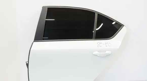 Skoda Octavia Mk3 (5E) Rear door OCT020626DLT