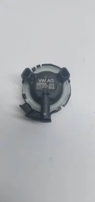 Volkswagen PASSAT B8 Airbag deployment crash/impact sensor 3Q0959354A