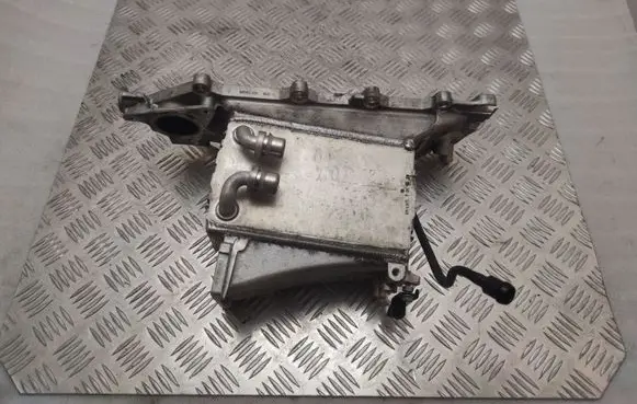 Audi A5 Sportback 8TA Exhaust manifold 04L129766AD