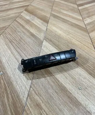 Mercedes-Benz R W251 Multifunctional control switch/knob A2518700610 03754856