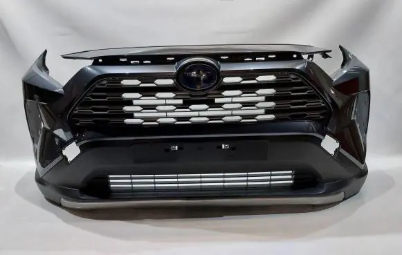 Toyota RAV 4 (XA40) Front bumper