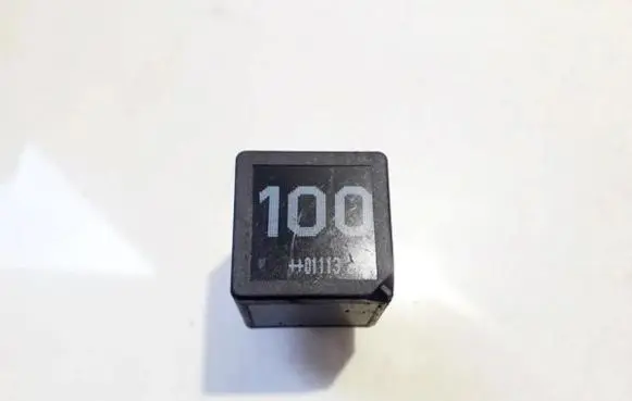 Volkswagen Golf IV Other relay 7m0951253 95vw10k705ca