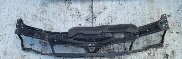 Volkswagen PASSAT B4 Radiator support slam panel