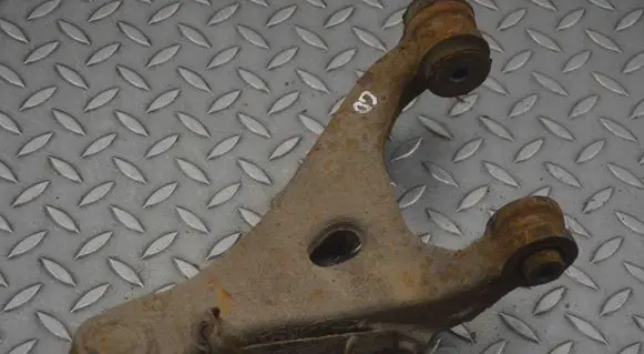 Nissan Qashqai Rear upper control arm/wishbone 5D0137