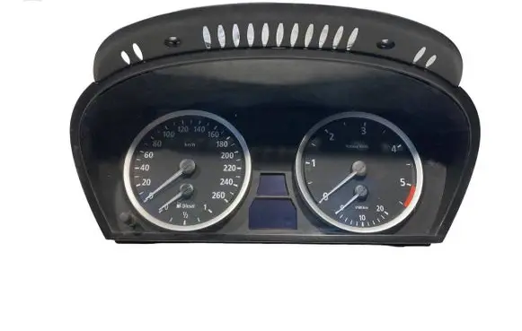 BMW 5 E60 E61 Speedometer (instrument cluster) 6983153 62116983153 6952897