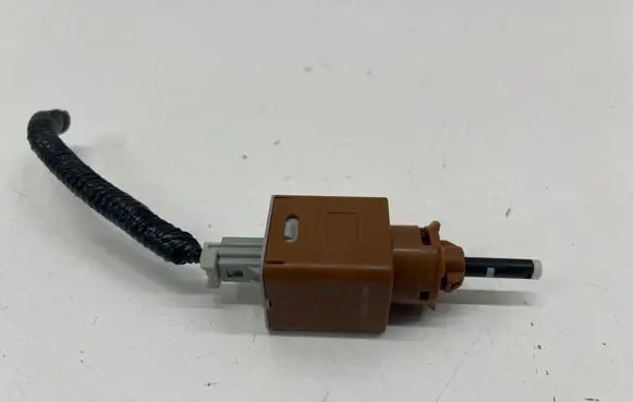 Brake pedal sensor switch