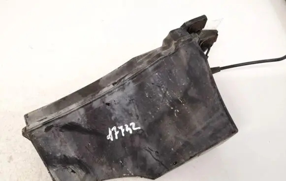 Chrysler 300M Vacuum air tank 04591160 33321a003