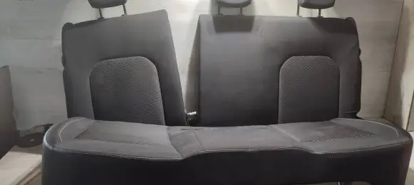 Dacia Duster II Second row seats LU31 0191