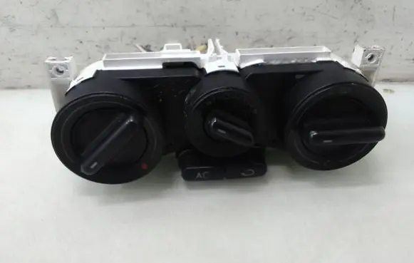 Volkswagen New Beetle Climate control unit 1C0820045D