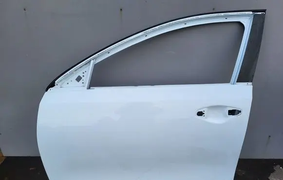 KIA Pro Cee'd III Front door