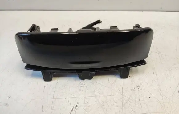 Peugeot 508 Ashtray (front) 