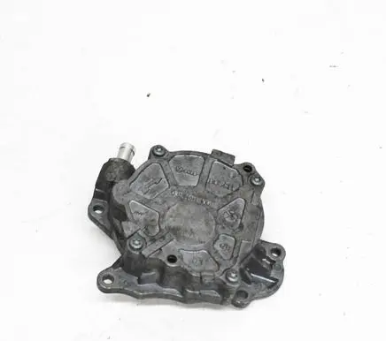 Audi A4 S4 B8 8K Vacuum pump 03L145100F