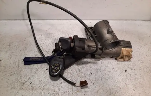 Ford Galaxy Ignition lock P012106 0997D