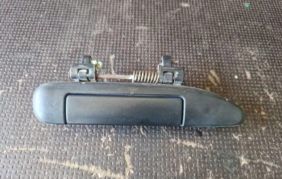 Nissan Patrol Y61 Front door exterior handle