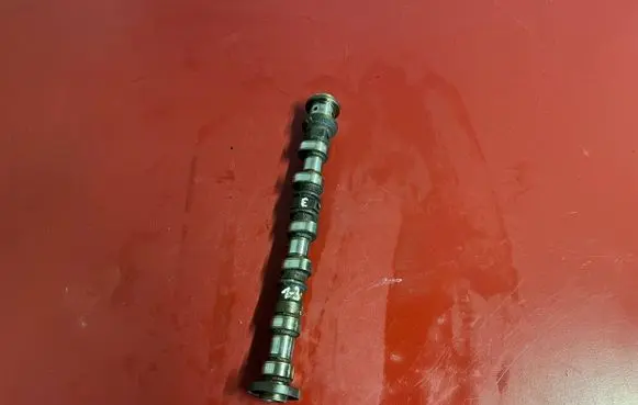 Chrysler Town u0026 Country V Camshaft 1-3CYL