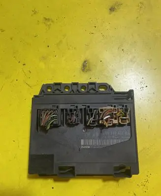 Peugeot 307 Comfort/convenience module 3C0959433