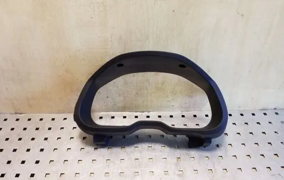 Subaru Outback Dashboard trim 66185AJ000