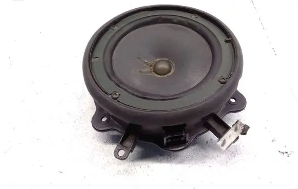 Audi A3 S3 8P Front door speaker 8E0035411A