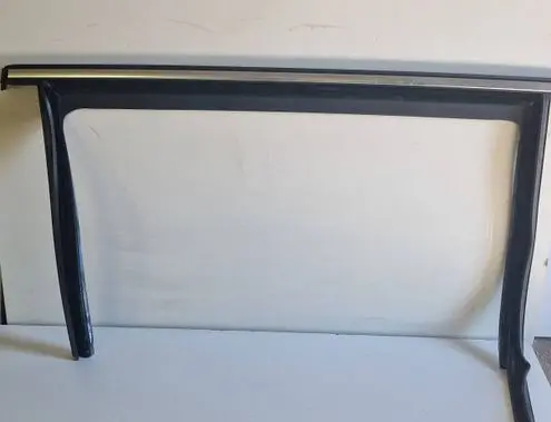 Volkswagen Sharan Rubber seal sliding door window/glass 7N0843343