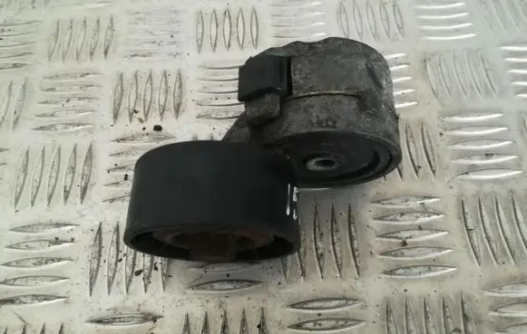 Alfa Romeo 156 Generator/alternator belt tensioner