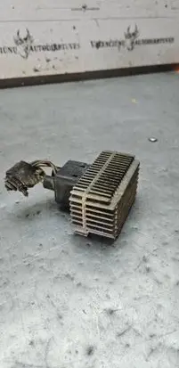 Opel Vectra B Glow plug pre-heat relay 09132691