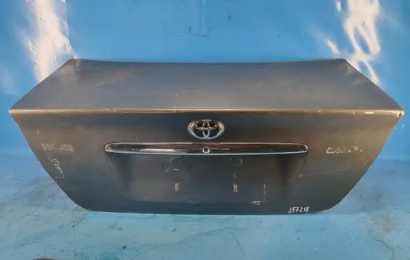 Toyota Camry Tailgate/trunk/boot lid 64401AA060