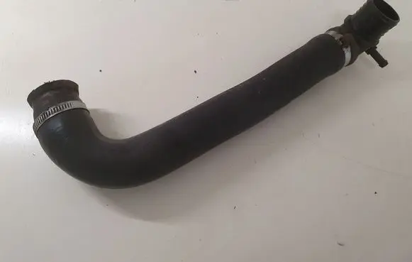 Iveco Daily 4th gen Engine coolant pipe/hose 504104449