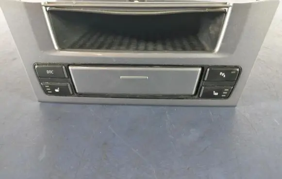 BMW 5 E60 E61 Side skirt rear trim 9156029