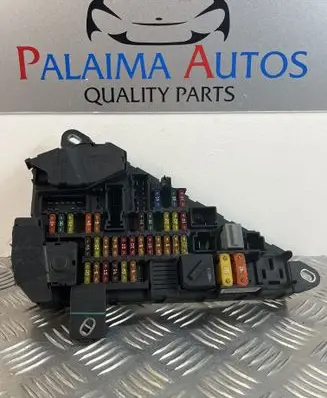 BMW 5 E60 E61 Fuse module 690655806