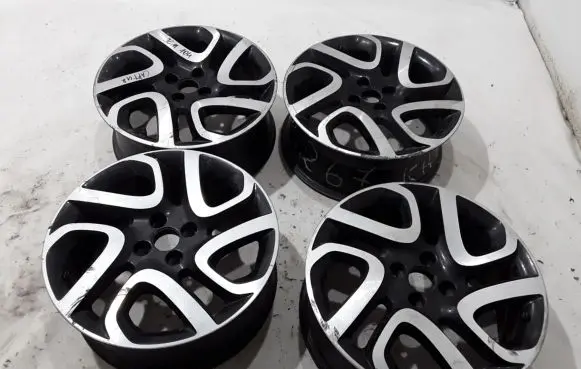 R17 alloy rim
