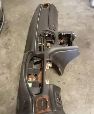 Peugeot 607 Dashboard 18436761ZR 94573225ZR