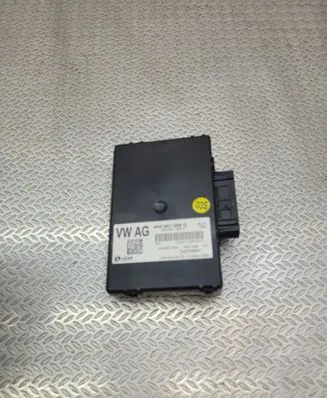 Audi A8 S8 D4 4H Gateway control module 4H0907468G