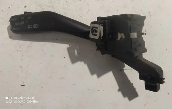 Volkswagen Golf V Indicator stalk 1K0953513A