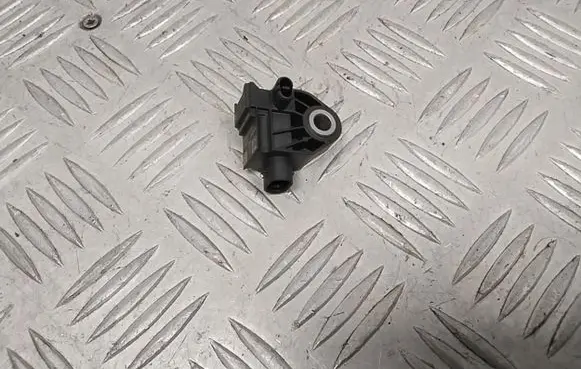 Audi A8 S8 D5 Airbag deployment crash/impact sensor 4N0959345
