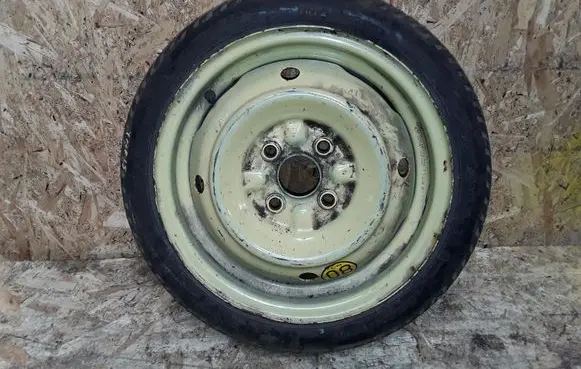Toyota Yaris R14 spare wheel 