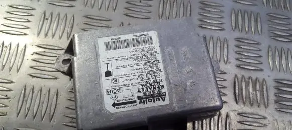 Renault Megane II Airbag control unit/module 8200367444 604289600