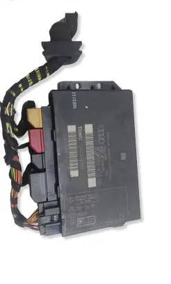 Audi A4 S4 B7 8E 8H Comfort/convenience module 8E0959433BP 00002727D3 708911