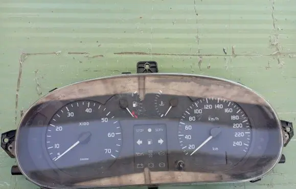 Renault Megane I Speedometer (instrument cluster) P7700427900A 216506901A 21657282A