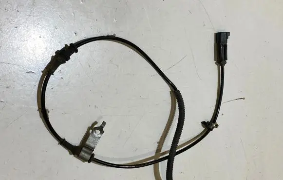 Ford Mustang VI ABS brake wheel speed sensor FR3C2C205AC