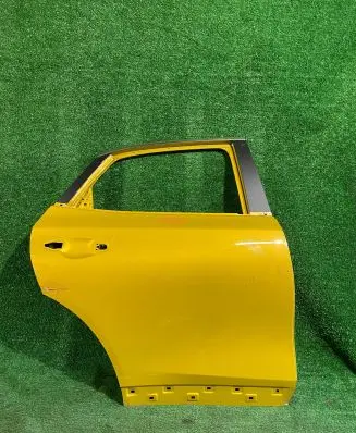 KIA Xceed Rear door